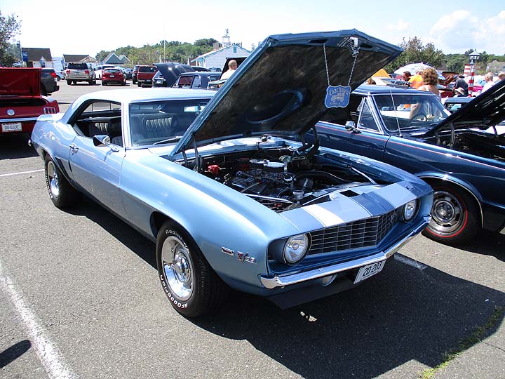 Connecticut Seaport Car Club 2017 Fairfield University Classic Car Show